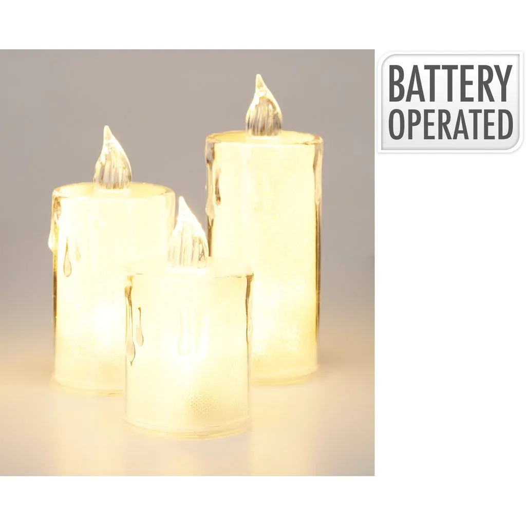 סט 3 נרות LED שקופים, אור חם, 8 - 12.5 ס"מ.